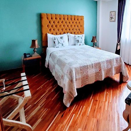 Casa Joaquin Boutique Hotel キト エクステリア 写真